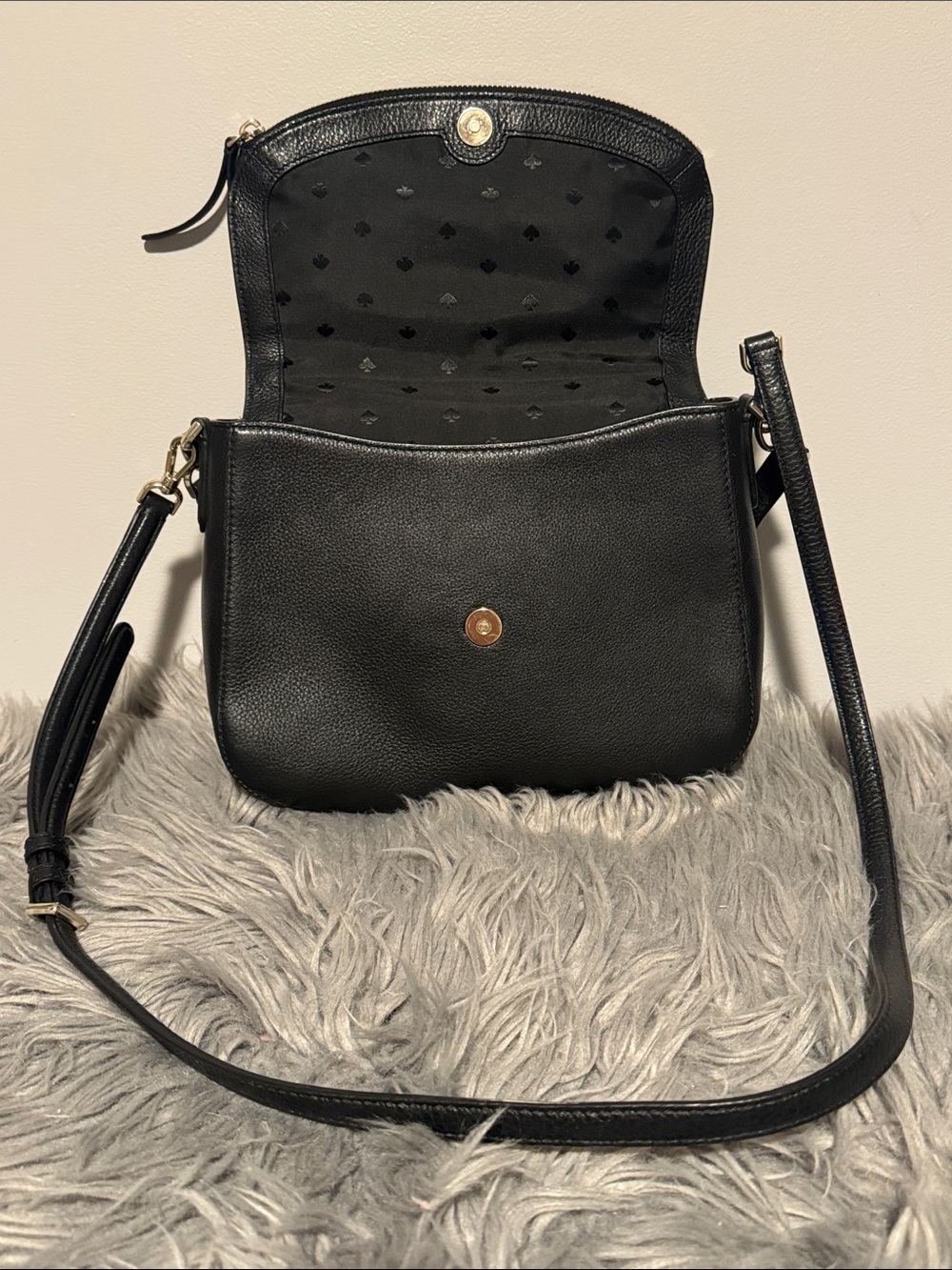 kate spade Black Leather Crossbody Bag with Gold Logo - Picture 3 of 6